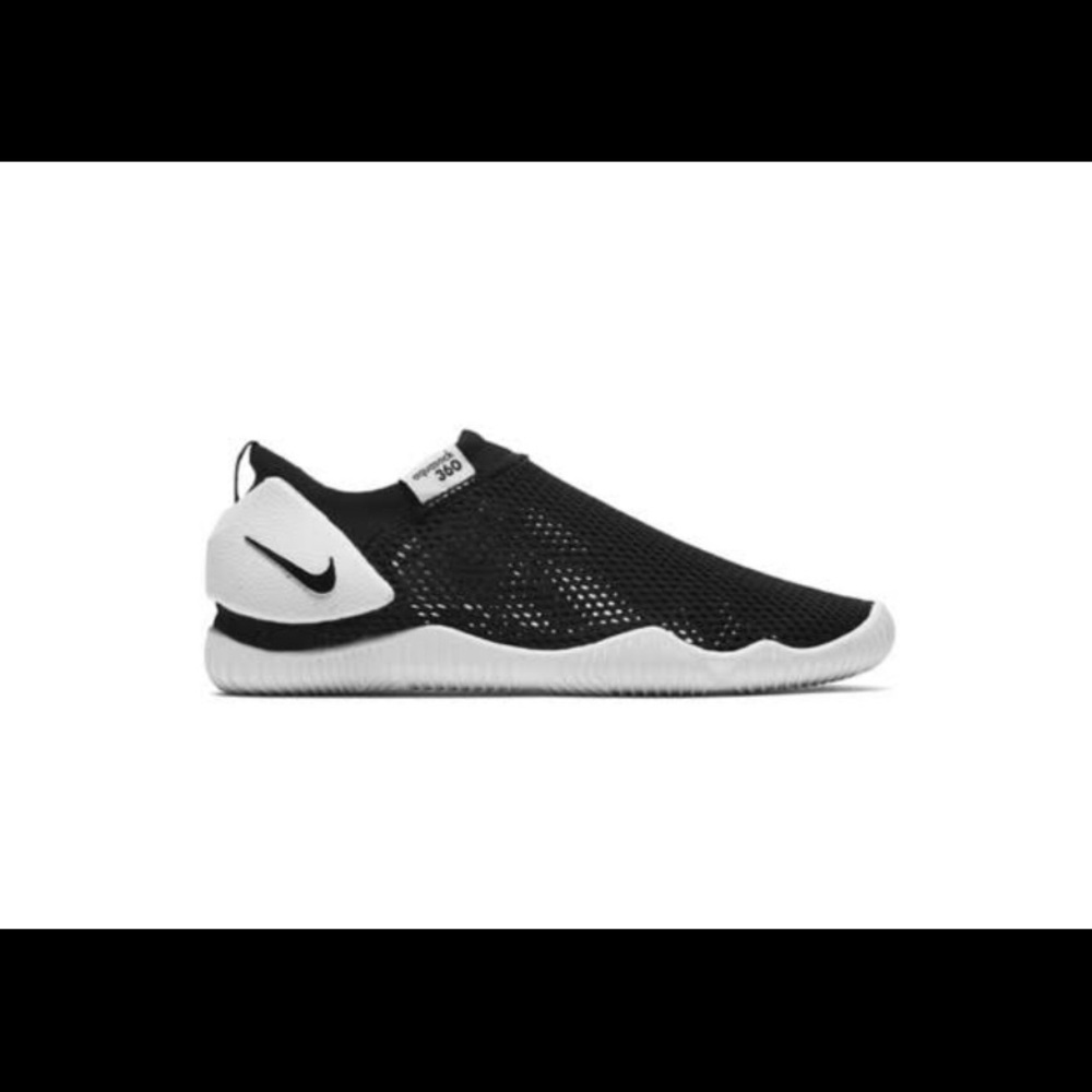 Nike Aqua Socks 360